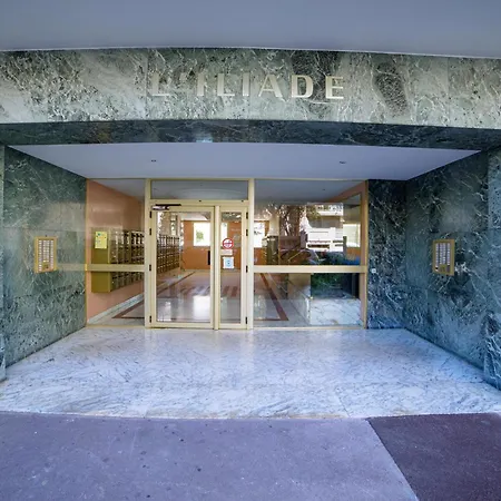 Iliade Furnished Flat Жуан-ле-Пен